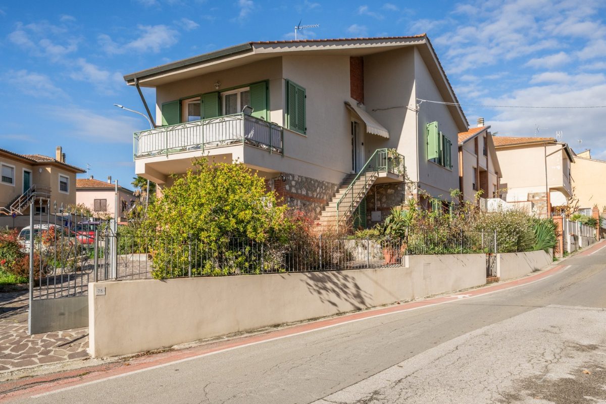 Casa venduta a Lajatico